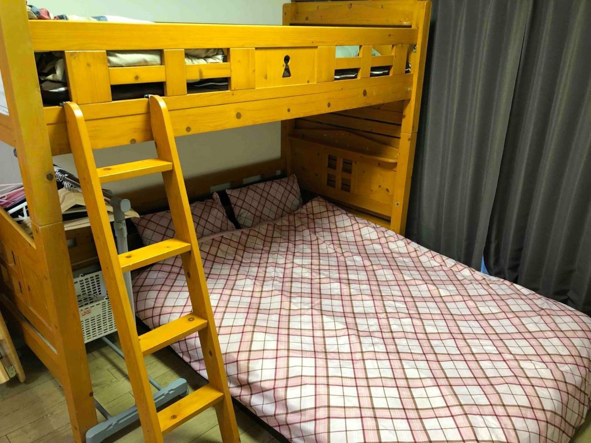 Guest House Zwell Hakata Ohori Park Fukuoka  Buitenkant foto
