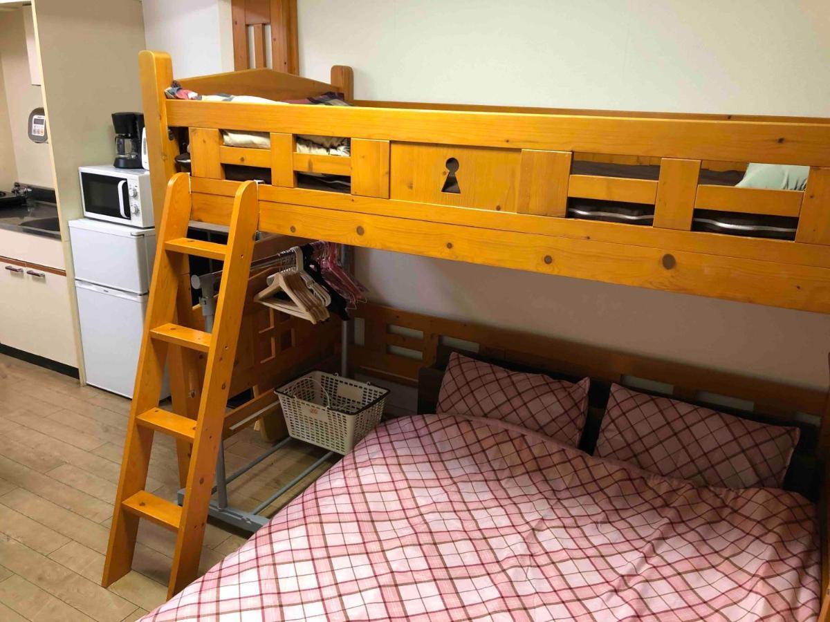 Guest House Zwell Hakata Ohori Park Fukuoka  Buitenkant foto