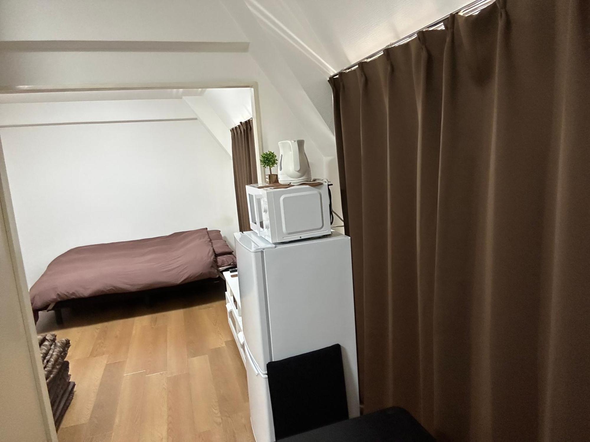 Guest House Zwell Hakata Ohori Park Fukuoka  Buitenkant foto