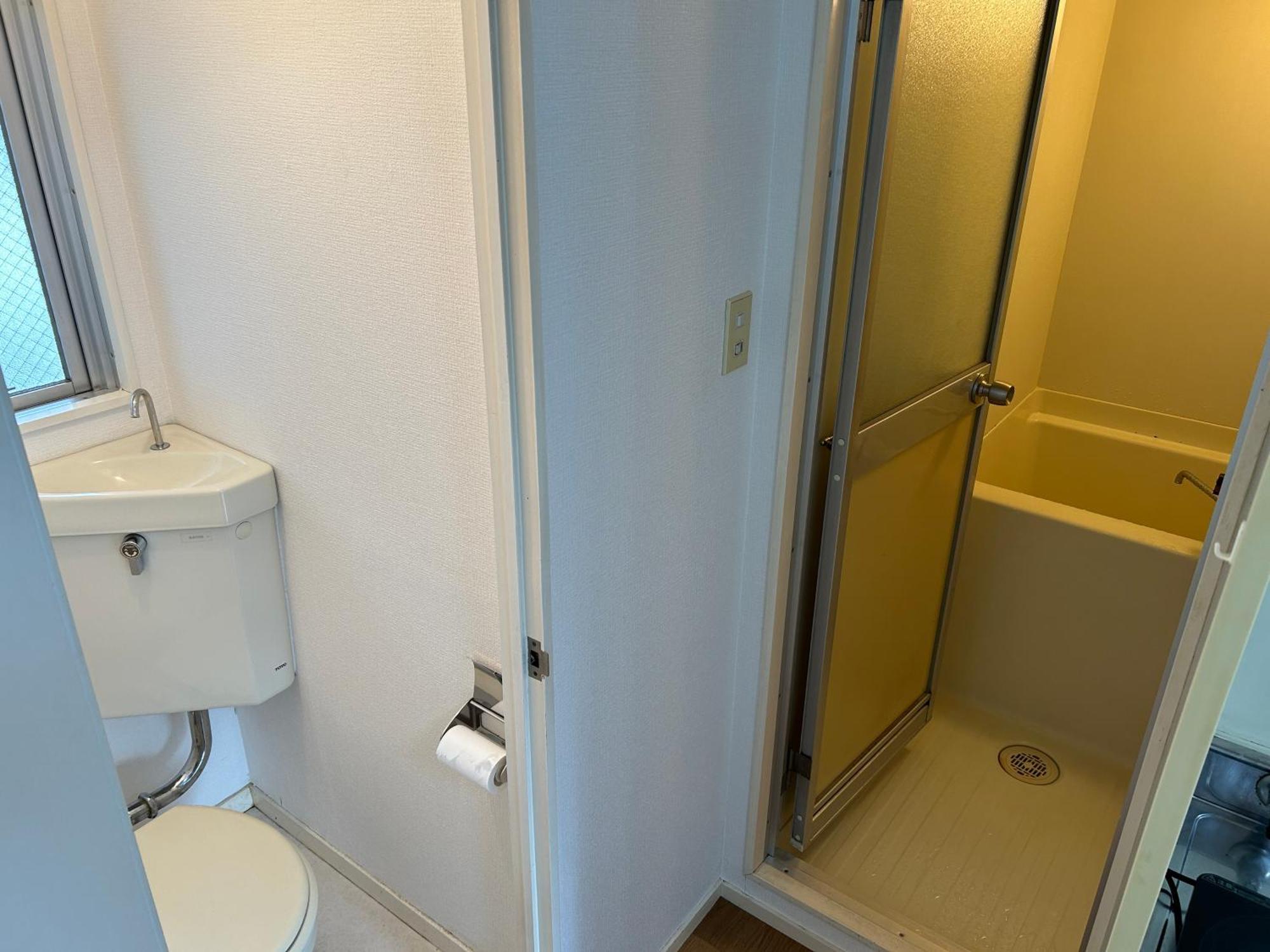 Guest House Zwell Hakata Ohori Park Fukuoka  Buitenkant foto