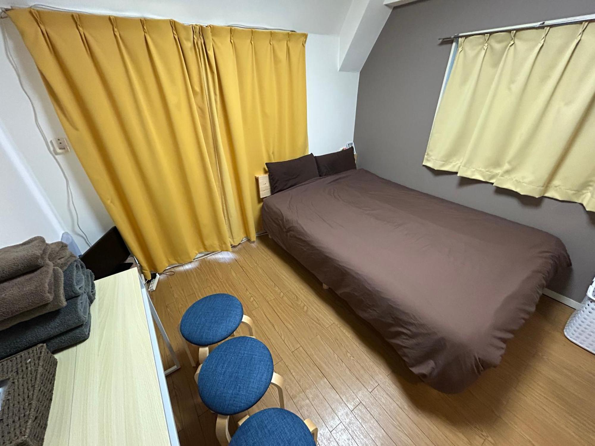 Guest House Zwell Hakata Ohori Park Fukuoka  Kamer foto